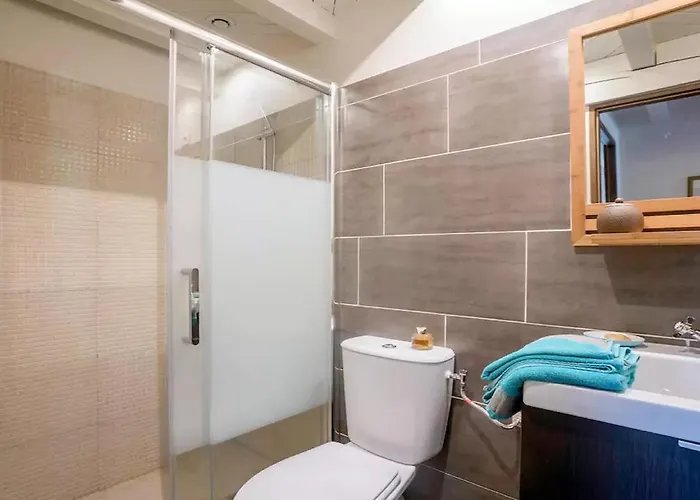 Sauna - Jacuzzi - 100% Privé - L'estantada *