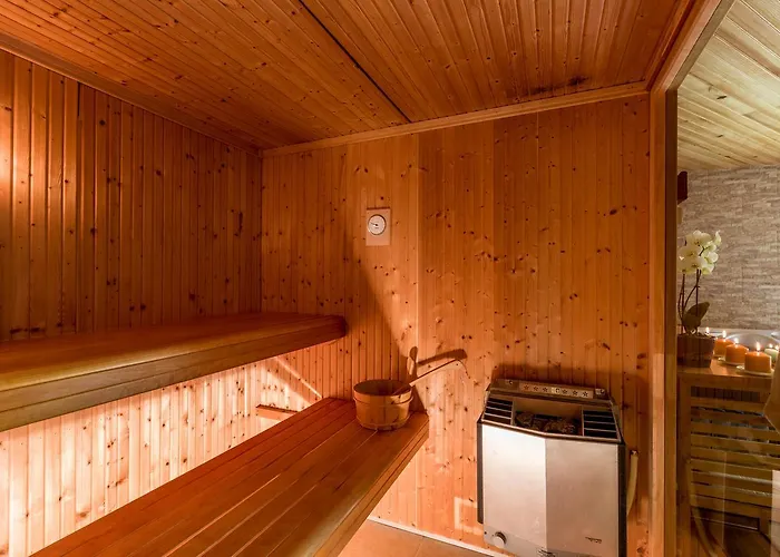 Sauna - Jacuzzi - 100% Privé - L'estantada Сasa de vacaciones *